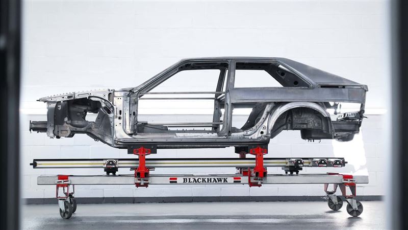 新車採用鋼與鋁打造的輕量化車體。（圖／翻攝Audacious Automotive網站）