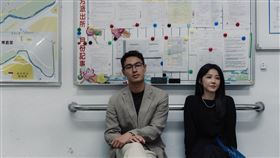 劇中楊祐寧（圖左）因邵雨薇（圖右）的闖入，無法自拔地掉進情慾漩渦。（圖／八大電視提供）