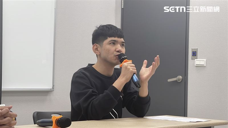 晚安小雞指控合作廠商陳絹卿以減刑為誘詐騙他400萬元。(圖/記者楊忠翰攝影)