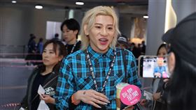 嘻小瓜現身大巨蛋，一連兩天來看TWICE的演唱會。（圖／記者鄭孟晃攝影）