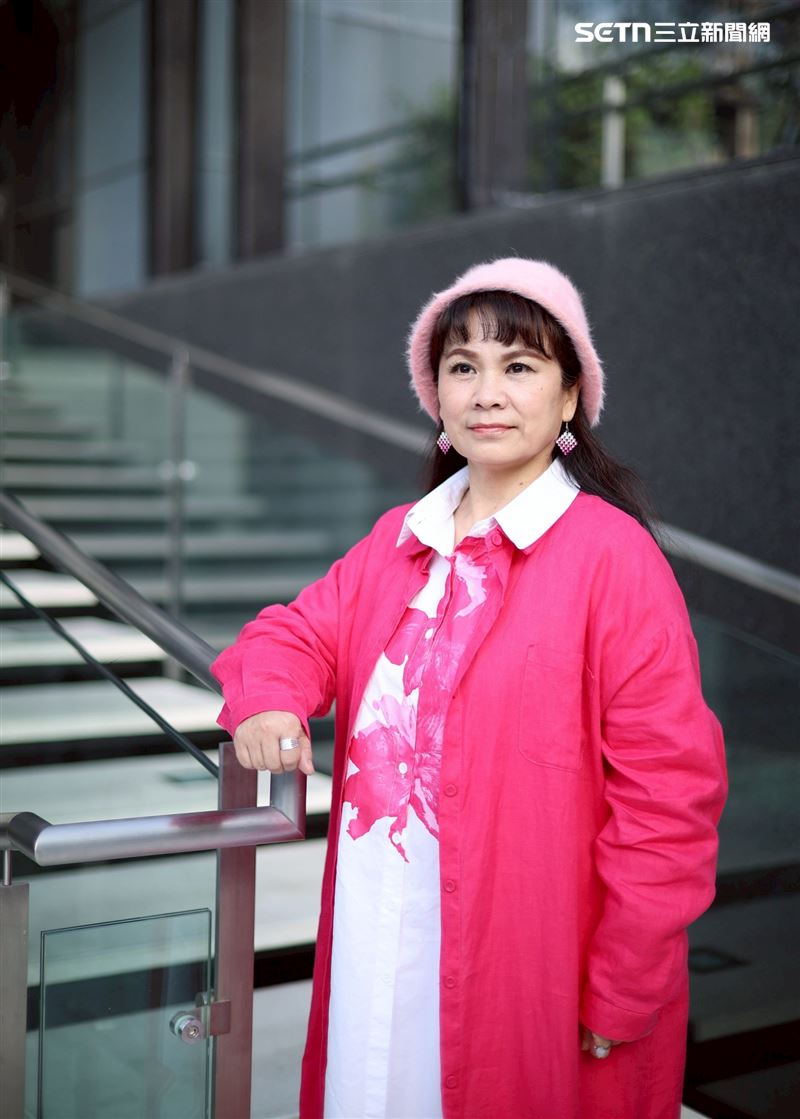 凃佩岑是民歌時代的經典歌手。（圖／記者鄭孟晃攝影）