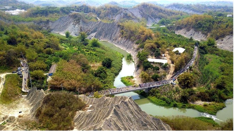 惡地地形。（圖／翻攝自內門紫竹寺官網）