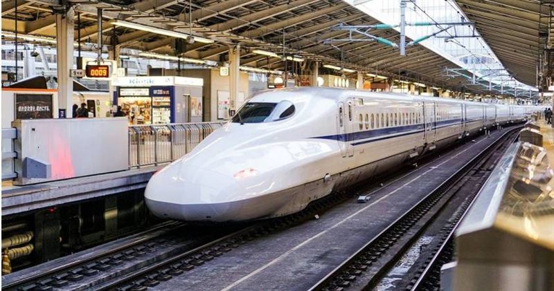 日本愛知縣西尾市一處無人車站，於去年11月發生一起孕婦墜軌意外。（示意圖／非當事車站／Unsplash）