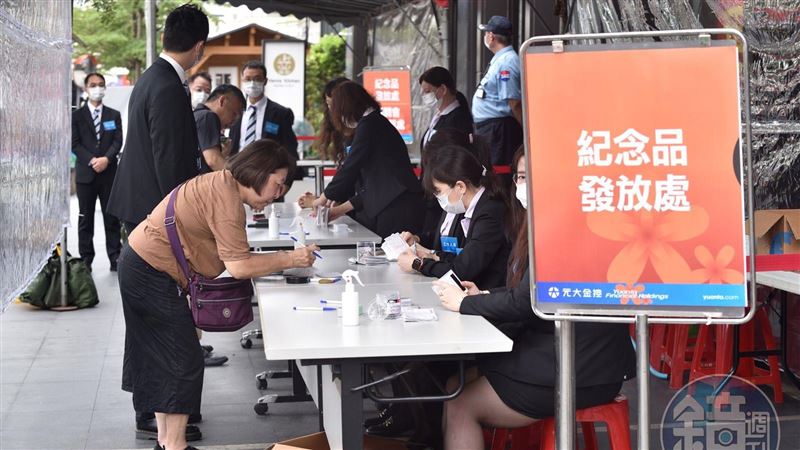 股東會小確幸贈品CP值最狂!零股也賺翻天