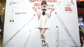 林襄擔任一日店長。（圖／記者蔡維歆攝影）