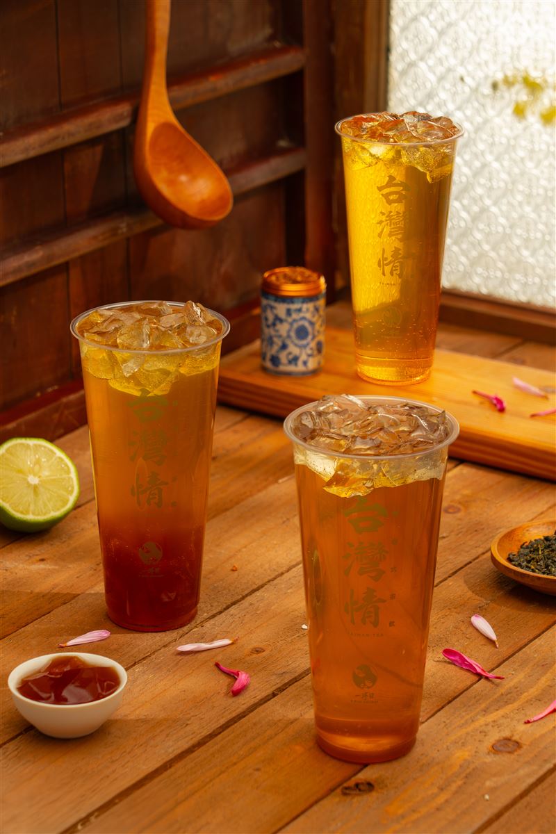 全新牡丹花系列3月20日於全台門市正式上市。(圖/品牌業者提供)