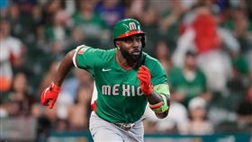 代表墨西哥參加經典賽的西雅圖水手外野手阿羅沙瑞納（Randy Arozarena）。（圖／美聯社／達志影像）