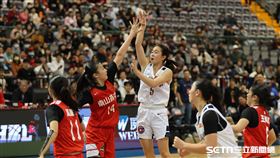 HBL女生組季軍戰，永仁高中吳沛萱投進逆轉2分球。（圖／記者劉彥池攝影）