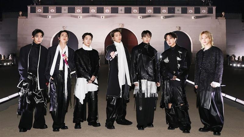 BTS演出26萬人潮落差 店家備貨全GG慘賠