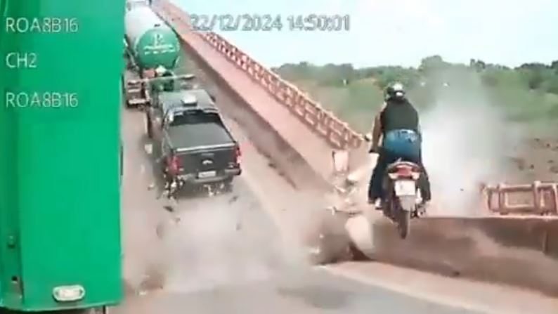 巴西儒塞利諾·庫比契克大橋(Juscelino Kubitschek)發生慘重坍塌事故,造成14人死亡,近日坍塌瞬間畫面首度曝光。(圖/翻攝自reddit)