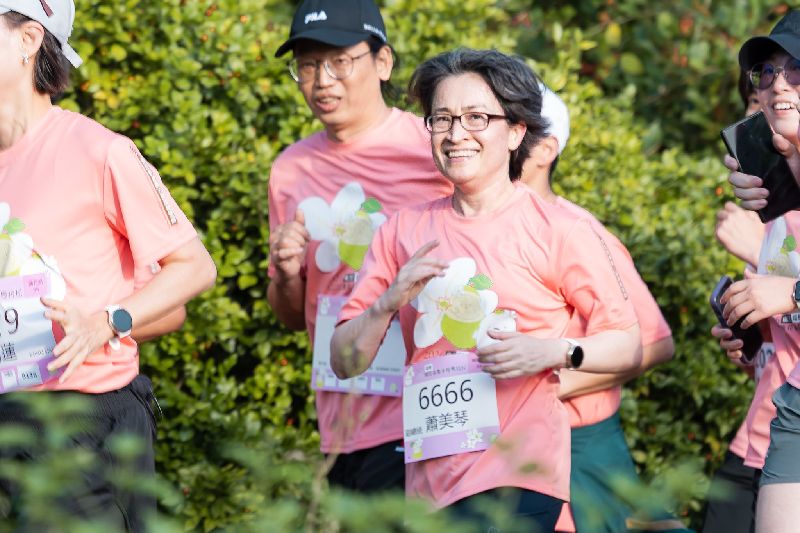 副總統蕭美琴22日出席「2026柚花追香路跑－瑞穗場」。（總統府提供）
