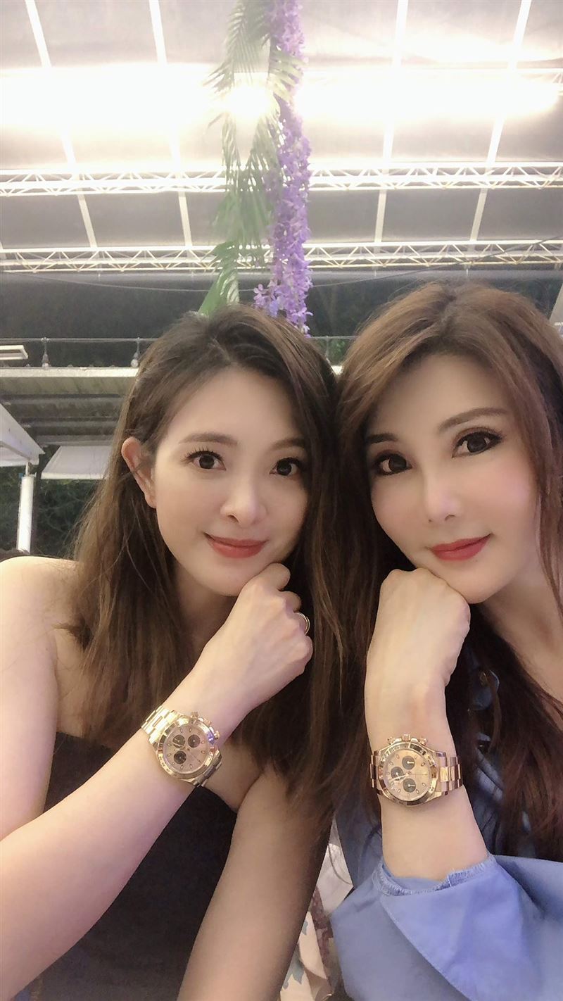 今為劉真(左)逝世6週年,好友楊麗菁(右)回顧兩人過往。(圖/翻攝自楊麗菁臉書)