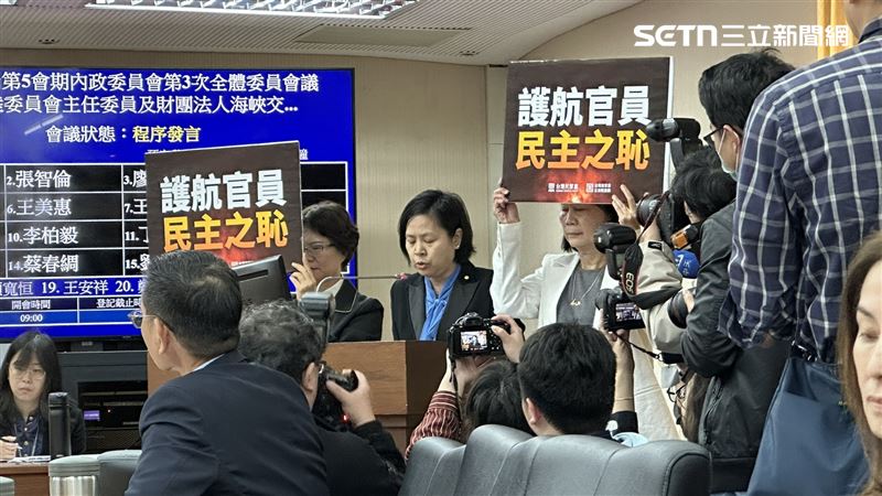 李貞秀對上週議事錄提出異議。（圖／記者詹宜庭攝影）