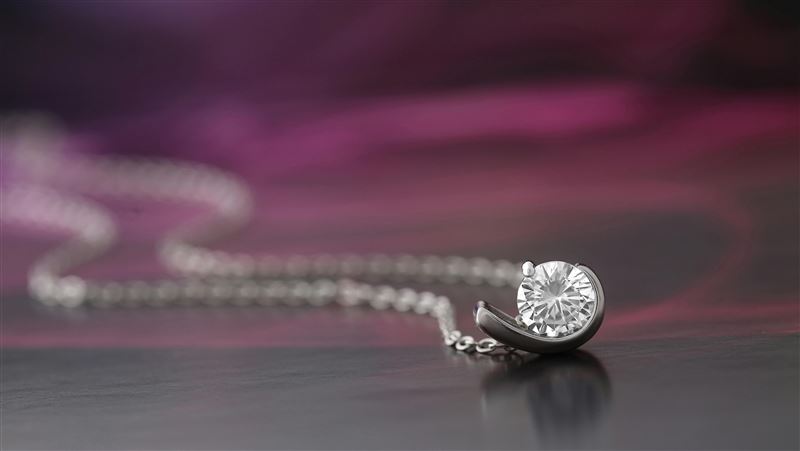 珠寶直播合作內鬨!偷跑賣589萬曝光挨告