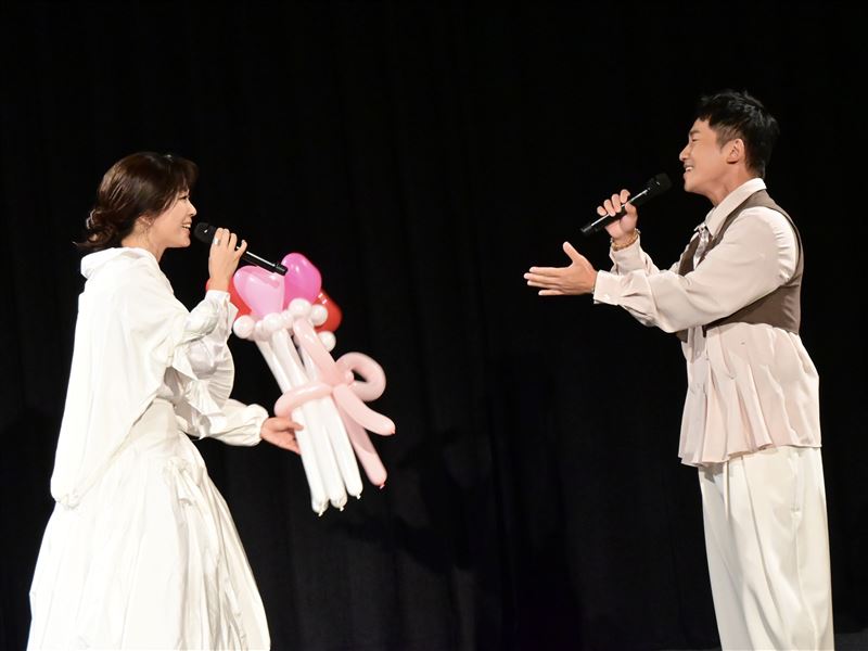 翁鈺鈞與蔡昌憲合唱新歌〈檸檬愛玉〉。(圖/三立電視藝能中心提供)