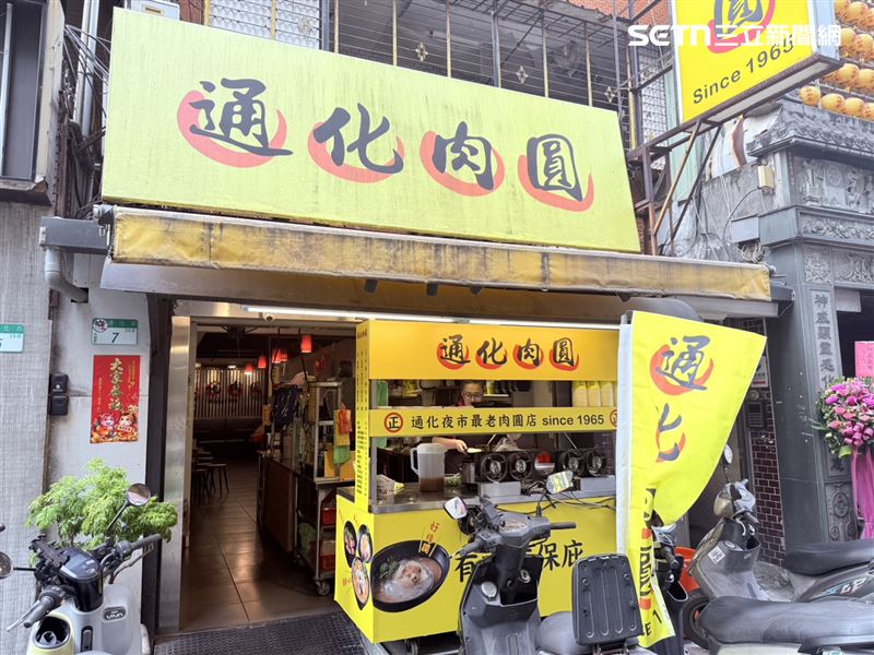 至於「通化肉圓」業者則表示，近期確實感受到價格上揚，但部分成本仍由供應商協助吸收，暫無漲價想法。（圖／記者李育道攝影）