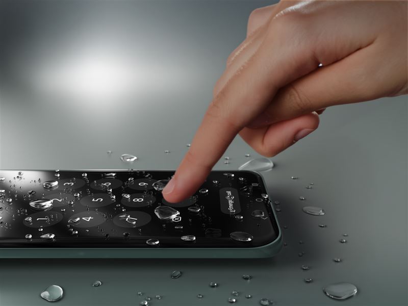 edge 70 fusion搭載MIL-STD-810H軍規級與防塵、防水、防摔的強硬防護力