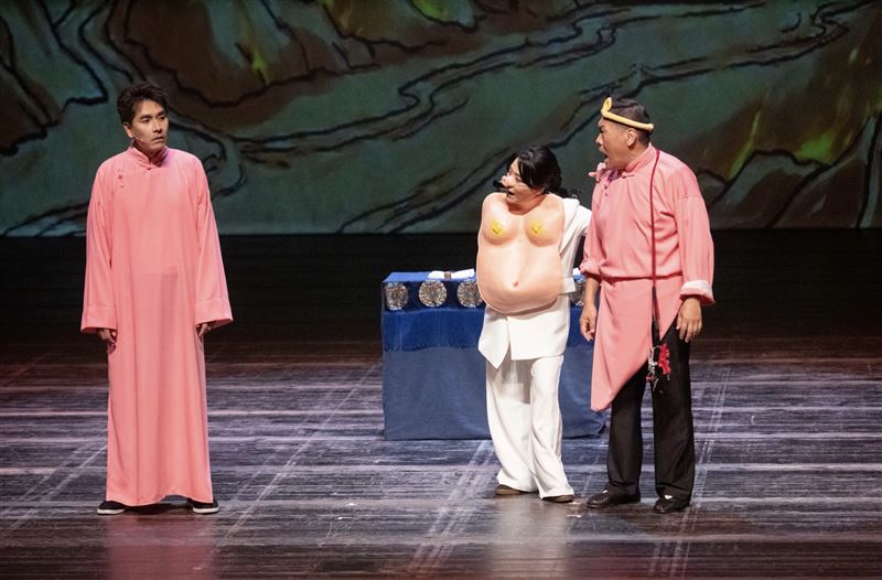 (左起)王傳一、海裕芬、朱德剛火花十足。(圖/嚞娛樂提供)