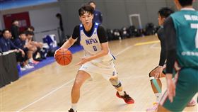 虎尾科大郭俊言攻下25分11籃板。（圖／大專體總提供） 