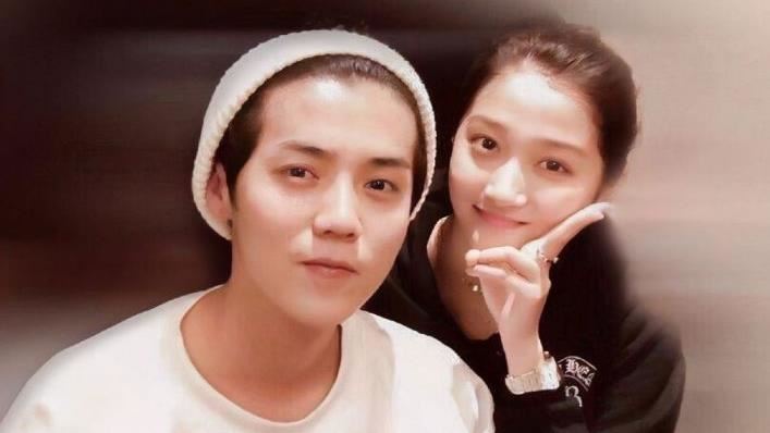 鹿晗關曉彤400天零互動 傳感情破裂