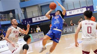 健行8強賽中邪　對政大必贏先到廟裡拜拜