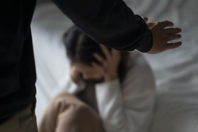 桃園一名男子花錢買春，因嫌棄女方長相不好要求退款被拒，竟強行暴力搶錢。（示意圖，xframe）