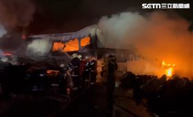 台南市,員工,回收廠,鐵皮屋,仁德區,火警,受困（圖／翻攝畫面）