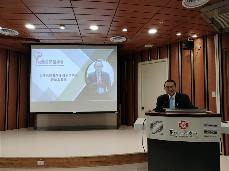 「台灣長照醫學超音波影像專科醫師訓練」，共有中、西、牙醫師共72位參加，由醫界資深臨床專家共同授課。（圖／馬偕醫院提供）