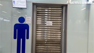 「使用中廁所」藏一具男屍…浸排泄物！