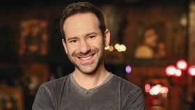 成人內容平台 OnlyFans老闆拉德文斯基(Leonid Radvinsky)因癌症去世，享年43歲。（圖／翻攝自拉德文斯基臉書）