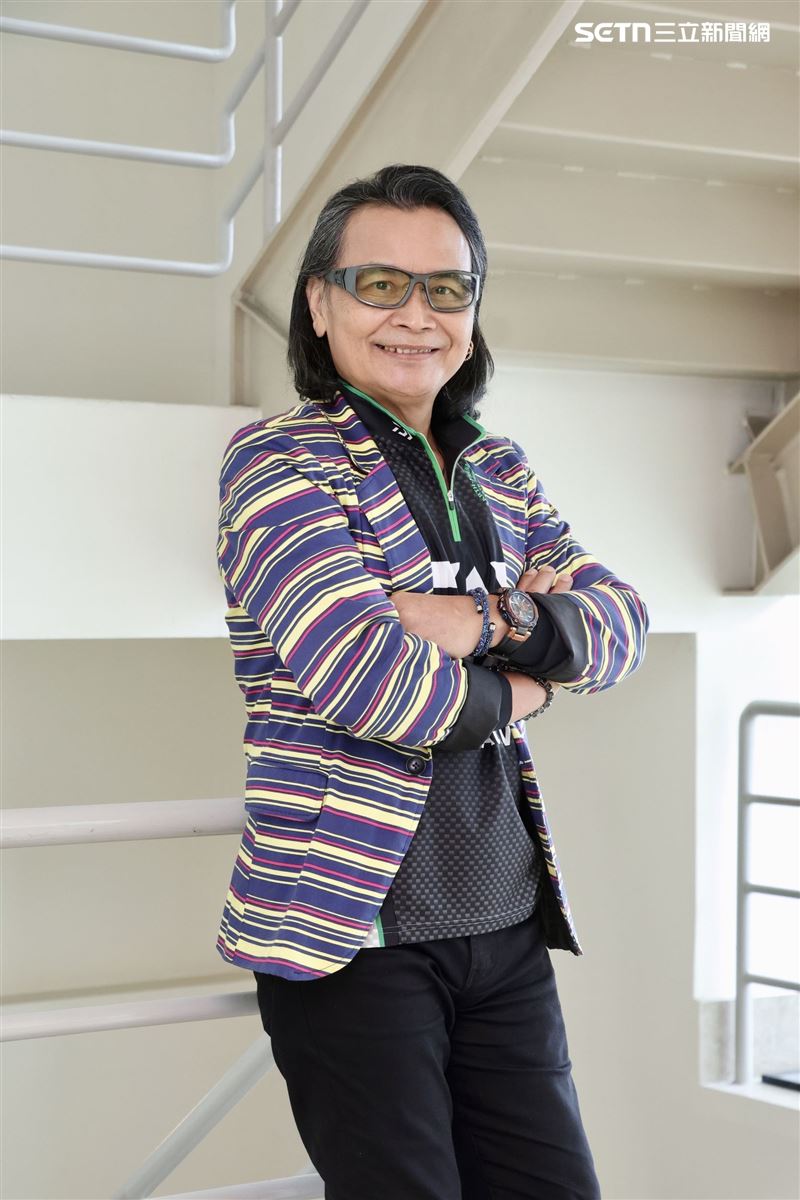 沈文程分享過往人生故事。（圖／記者鄭孟晃攝影）