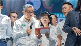 陳佩琪發文再槓執政黨，網友狂刷「橘子在哪？」她神回：內容超精彩。（圖／翻攝自陳佩琪臉書）