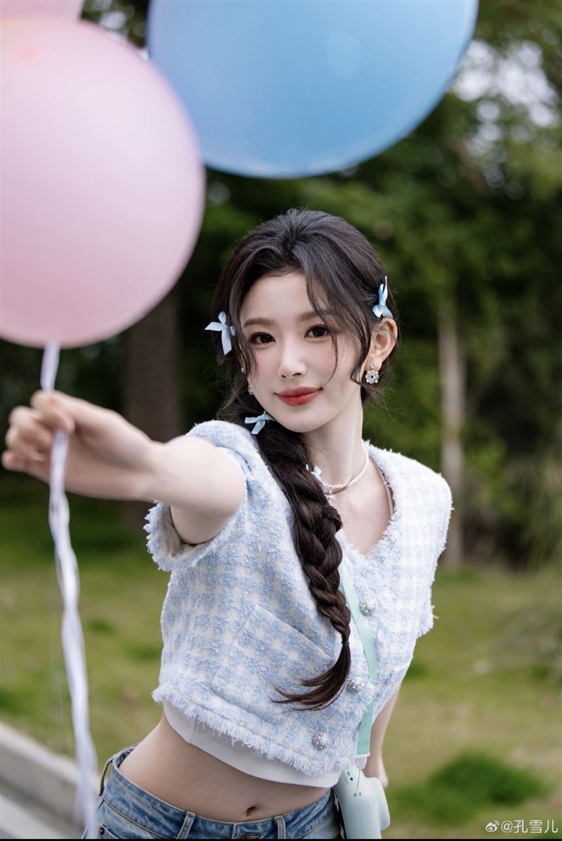 孔雪兒傳出差點角逐TWICE競選名額。（圖／翻攝自微博）