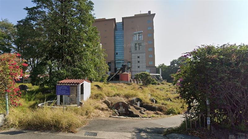 嬤葬61年成蔭屍！命理師：會吃子孫快燒掉