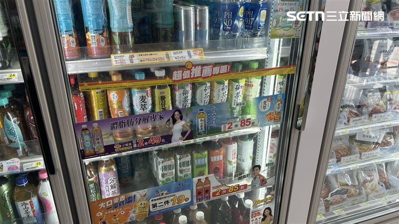 有網友喝了超商綠茶，結果食慾下降。（示意圖／資料照）