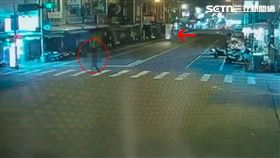 屏東市,屏東分局,車禍,綠燈,騎士,長者,闖紅燈,斑馬線（圖／翻攝畫面）