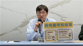 林詠青說明腸病毒重症個案。（圖／記者簡浩正攝影）