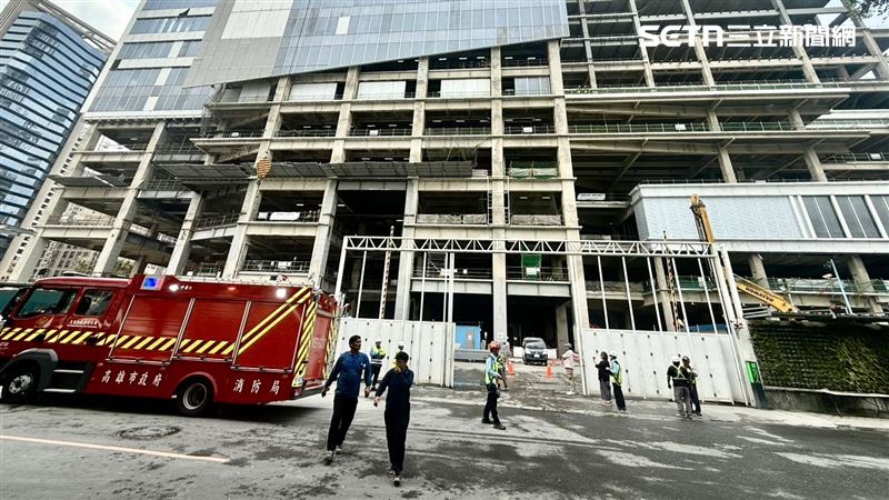 攤開紀錄，富邦建案已經是第3次遭勒令停工，並對承造人開罰新台幣9萬元。（圖／翻攝畫面）