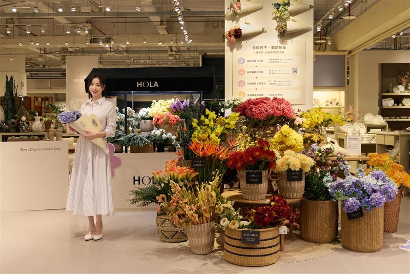 HOLA春季限定「花日Marché」展開。（圖／品牌業者提供）
