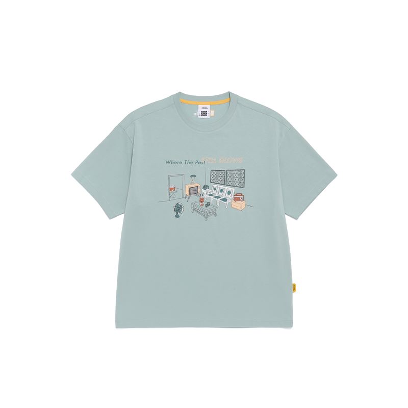 國家地理服飾台灣限定LOGOT恤&ndash;復古客廳(薄荷綠)。（圖／品牌業者提供）