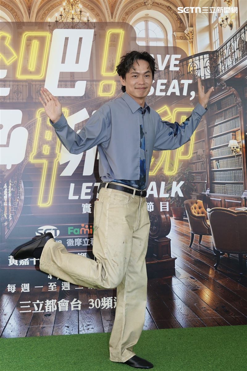 黃鐙輝分享鄭進一與澎恰恰的互動。（圖／記者趙于瑩攝影）