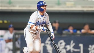 戴培峰敲超前轟　悍將創首見熱身賽4連霸