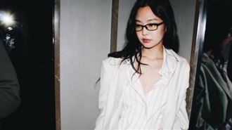 Jennie機場拒摘口罩　地勤照規定遭無視