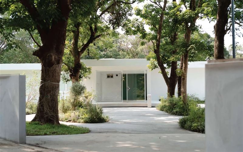 台北陽明山知名美學聚落「YMS by onefifteen 初衣食午」驚爆職場不倫戀。（圖／翻攝初衣食午官網）