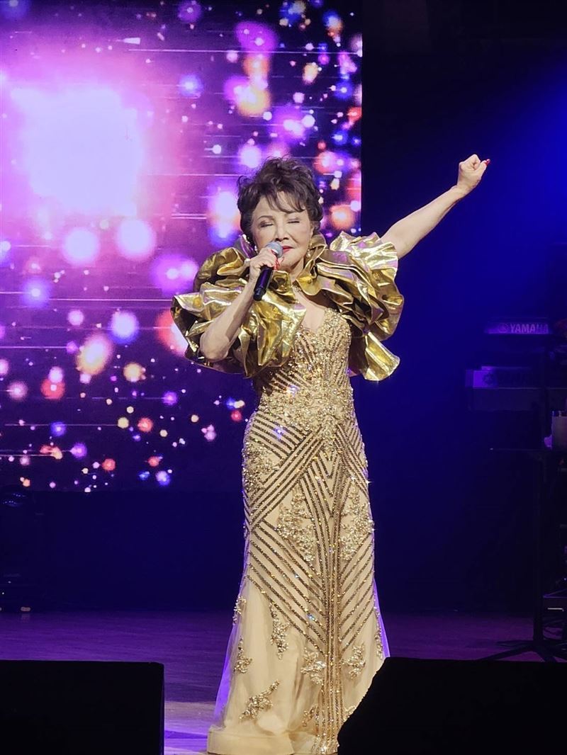 楊燕除了巡迴演唱，也熱心投入做公益。(圖／楊燕提供)