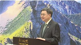 行政院長卓榮泰今（25）日接見「日本台灣親善協會」會長衛藤征士郎前眾議員一行。(圖/翻攝畫面)