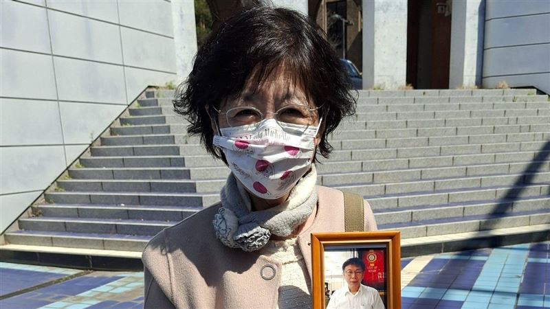 我們木可的錢⋯白創黨元老:誰來救陳佩琪