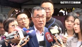 李四川蘆洲湧蓮寺參拜前受訪（圖／翻攝畫面） 