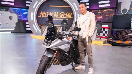 嘆台灣車價太貴太硬　男星公開選車關鍵