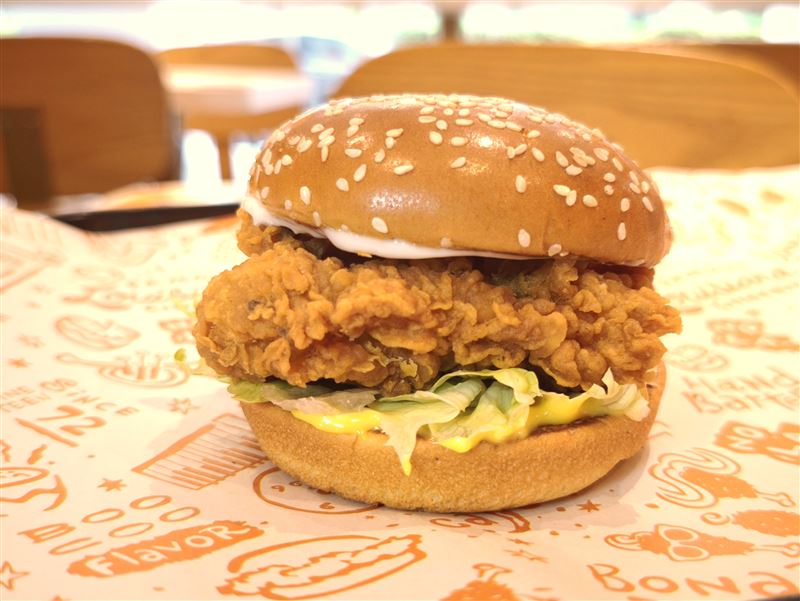 Popeyes輕享脆雞堡$89。（圖／品牌業者提供）